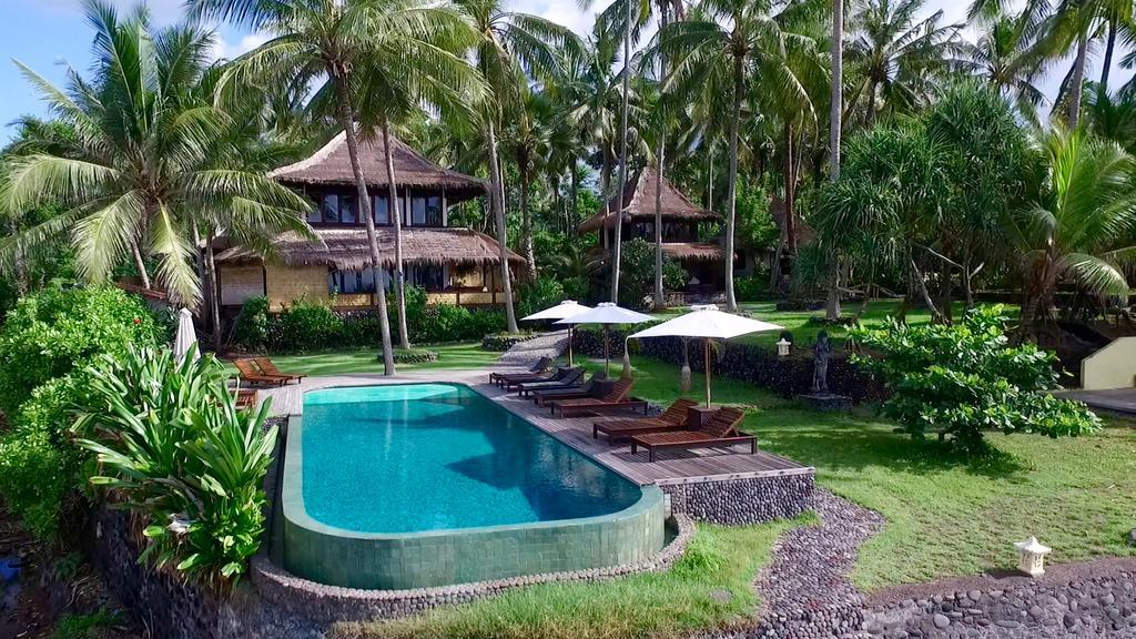 Seraya Shores Bali Екстериор снимка