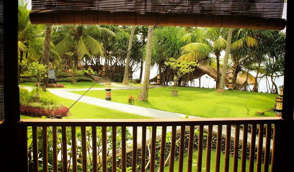 Seraya Shores Bali Екстериор снимка